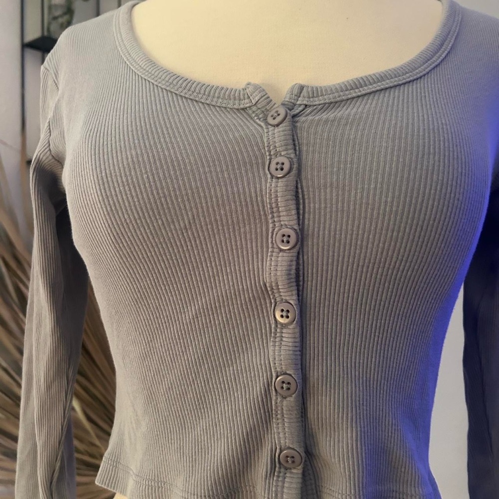 Gray Ribbed Button-Up Women's Top - Picture 2 of 3